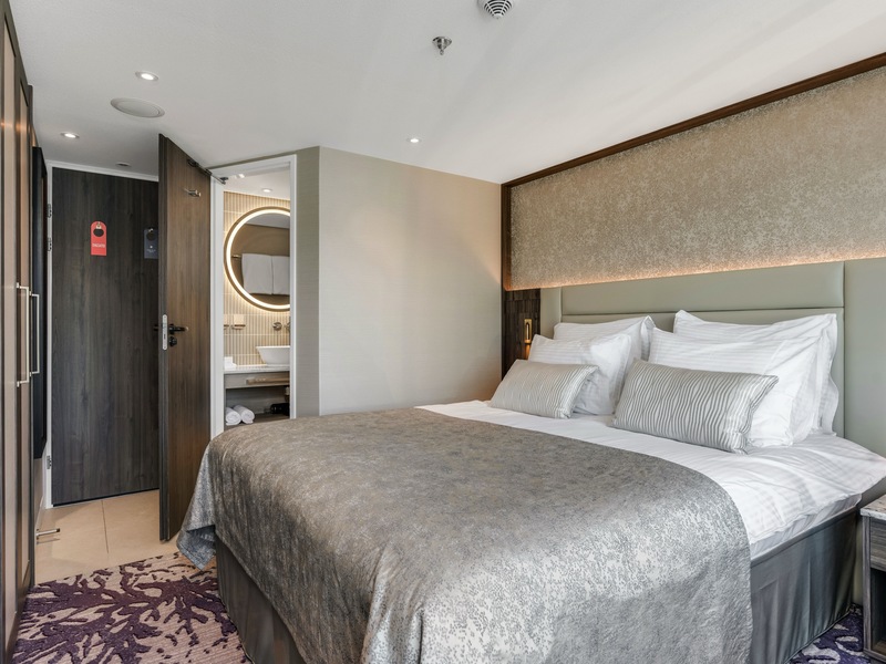 Double Cabin - Emerald Deck